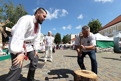 Белорусское фестивальное подворье представило в Гродно творчество всех областей страны