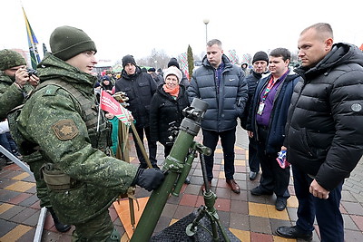 Выставка техники, плац-концерт, интерактивные площадки. Орша принимает \"Марафон единства\"