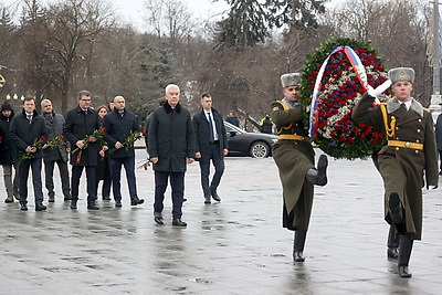 Собянин посещает с визитом Минск