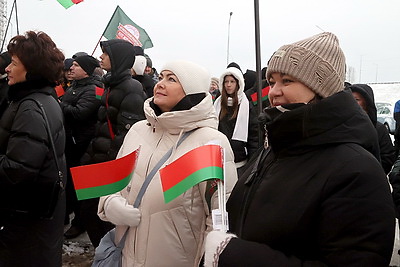 \"Будущее Беларуси в твоих руках\". Могилев получил в подарок от \"Марафона единства\" арт-объект