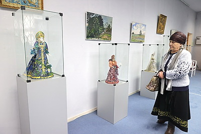 Выставка авторских кукол открылась в витебской ратуше