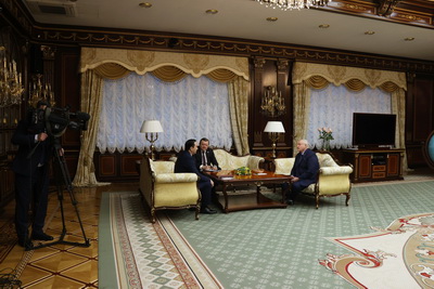 Лукашенко встретился с послом Таджикистана