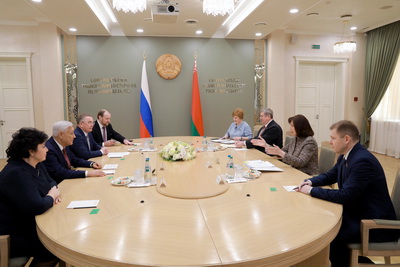 Кочанова провела встречу с делегацией Государственного совета Республики Татарстан