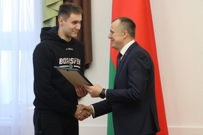 Награды победителям: в Могилеве чествовали баскетбольную команду