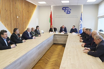 Мартынюк встретился с районными председателями Белорусского союза ветеранов войны в Афганистане