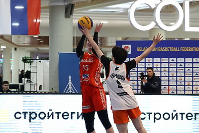 В ТЦ \"Столица\" прошли международные соревнования по баскетболу 3х3