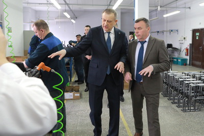 Губернатор Ленинградской области посетил Белорусский протезно-восстановительный центр