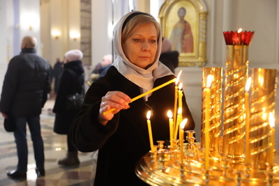 Православные верующие Витебска празднуют Рождество Христово