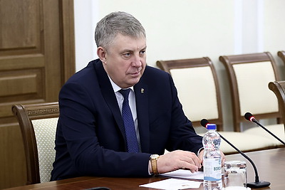 Заяц встретился с губернатором Брянской области России