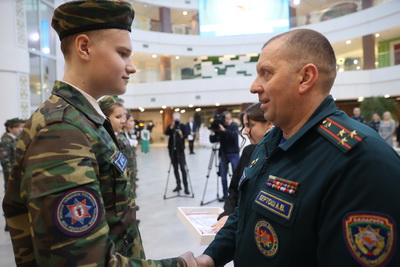 В Минске открылся военно-патриотический клуб \"Спасатель\"