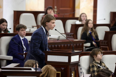 В Палате представителей прошла встреча с участниками Форума молодых избирателей