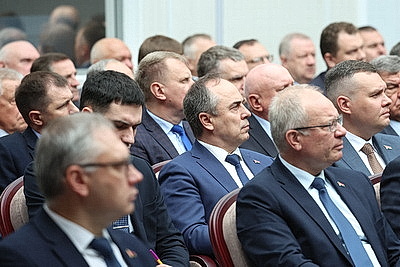 Нового председателя Президиума НАН представили коллективу Академии наук
