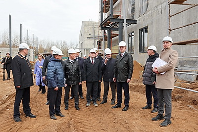 Выездное заседание прошло на объекте строительства инфекционной больницы