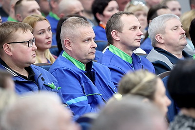 Сергеенко ознакомился с производством Лукомльской ГРЭС