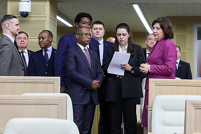 Межпарламентское взаимодействие, экономика. В Совете Республики прошла встреча со спикером парламента Кении