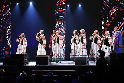 \"Душа народная\" и \"Танцплощадка с \"Душевным радио\" завершили масштабный музыкальный фестиваль в Минске