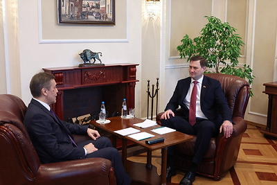 Рыженков встретился с международными наблюдателями ШОС и СНГ
