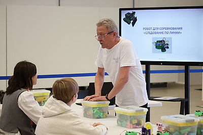 Спортландия и мастер-классы. Новый кросс-культурный проект \"В основании будущего\" объединяет семьи