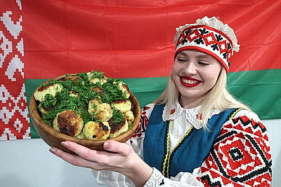 Участники конкурса \"Грация International\" продемонстрировали кулинарное мастерство