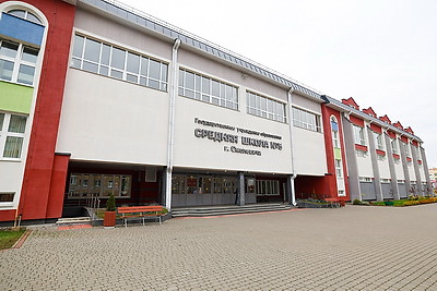 В школах Беларуси подходит к завершению первая учебная четверть