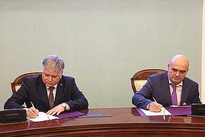 Турчин посещает с рабочим визитом Санкт-Петербург