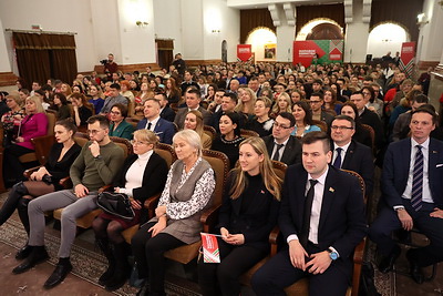 \"Марафон единства\": проект \"Моя жизнь. Мой путь. Мой Президент\" прошел в Минске