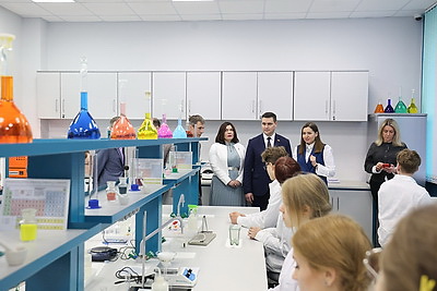 Лаборатория химического анализа и обучения открылась в Лицее им. Ф.Э.Дзержинского БГУ