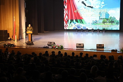 Все больше внимания технологиям. О новых направлениях в подготовке военных рассказали могилевским школьникам