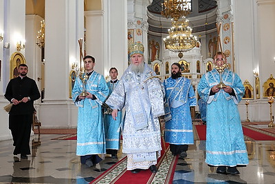 Праздничным шествием в Витебске отметили Успение Пресвятой Богородицы