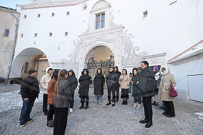 Представители туротрасли Китая знакомятся с достопримечательностями Гродно