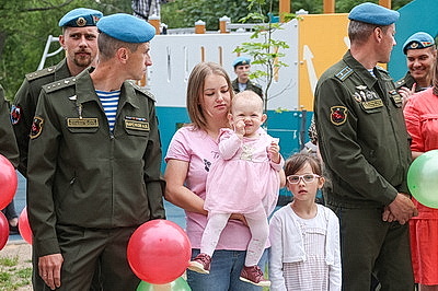 Новый дом для военнослужащих введен в строй в Марьиной Горке