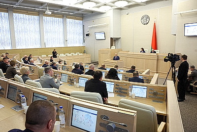 Чеботарь на представлении программы-2030 в Совете Республики: главная цель - новое качество жизни белорусов