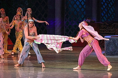 Церемония чествования тружениц села состоялась в Большом театре Беларуси