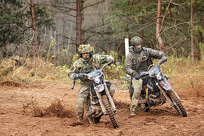 Борьба с дронами и бой в лесу. В Лепельском районе проходит оперативный сбор командного состава ВС