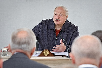 Лукашенко провел выездной семинар-совещание по сельскому хозяйству в Минском районе