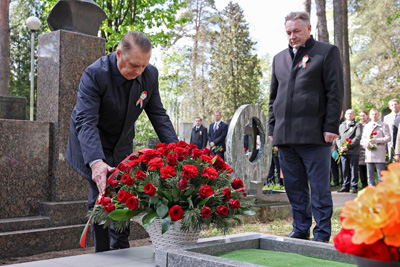 \"Пронесла мину в оккупированный Минск\". Сукало о Герое Советского Союза Марии Осиповой и сохранении памяти