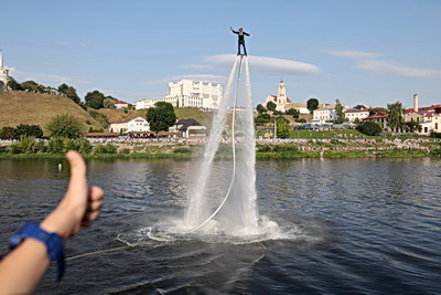 Фестиваль сыра и флайборд-шоу. Гродно отметил День города
