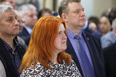\"Знамя Победы\": какие картины можно увидеть на передвижном выставочном проекте в НХМ