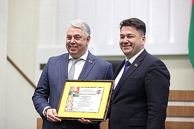 Кочанова: в Беларуси приняты серьезные решения по поддержке пожилых, работников соцсферы