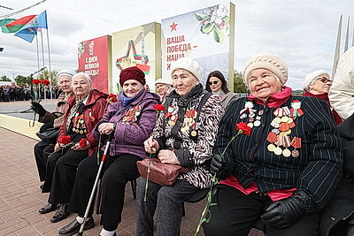 \"Шествие поколений\", военный парад, интерактивные площадки. В Витебске отмечают День Победы