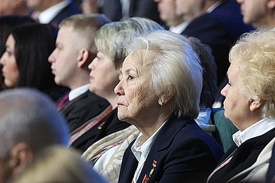 Программа на пятилетку до 2030 года. ВНС под председательством Лукашенко продолжает работу