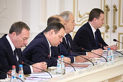 Лукашенко провел совещание о проектах прогнозных документов на 2026 год