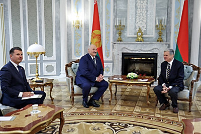 Переговоры Лукашенко со спецпосланником США Коулом продолжились в субботу