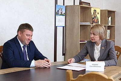 Чуприс провела личный прием граждан в Несвижском райисполкоме