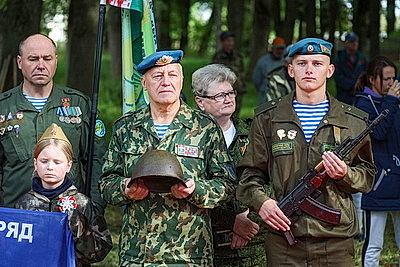 Останки 147 бойцов Красной армии перезахоронили в Витебском районе
