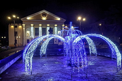 Праздничная атмосфера царит на улицах белорусских городов