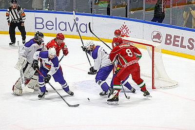 Хоккейная команда Президента сыграла вничью с брестчанами в матче РХЛ