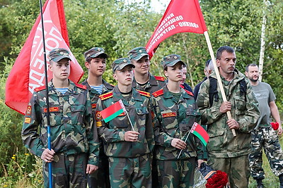 Останки 21 воина Красной армии перезахоронили в Витебском районе