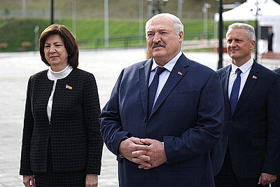 Лукашенко посетил реконструированный комплекс \"Лошицкий\" в Минске