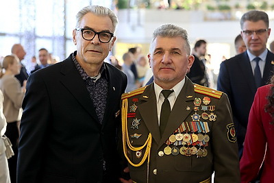 Хренин: День защитников Отечества - всенародный праздник, олицетворяющий нерушимую связь поколений
